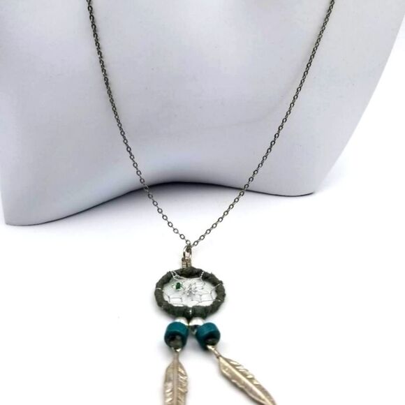 Dreamcatcher dainty casual necklace - Picture 1 of 3
